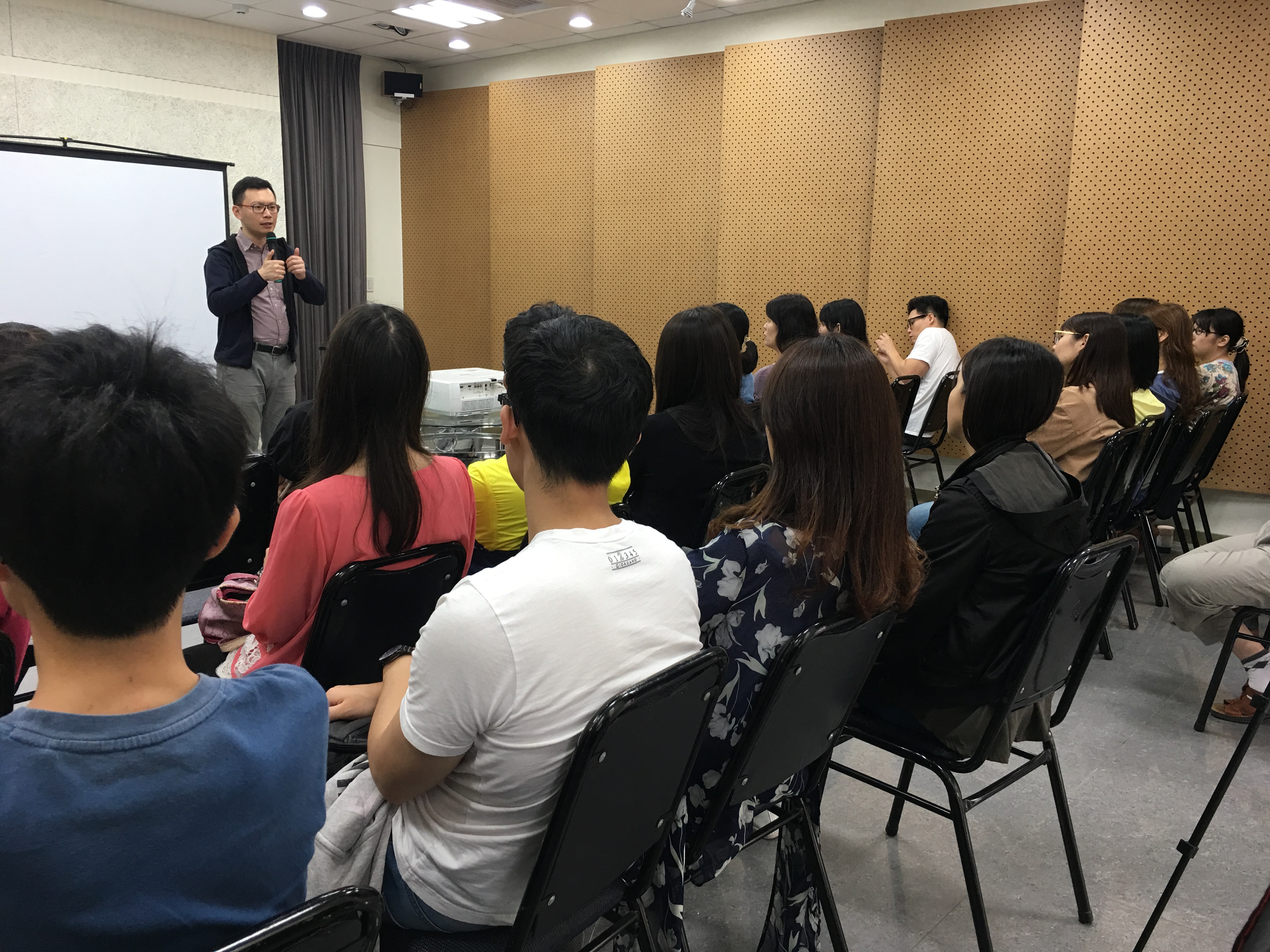 2018巴雀講座系列—古典樂搞什麼?! 《4/14徐鵬博》